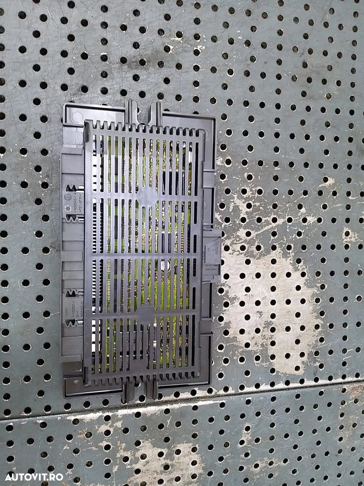 Modul calculator lumini frm bmw seria 1 e87 e81 6135698799501 5322208p2 59336210 - 3