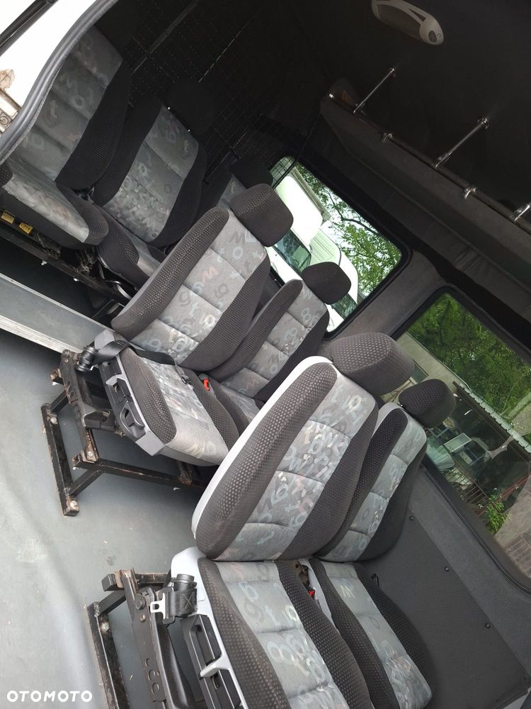 Mercedes-Benz Sprinter - 8
