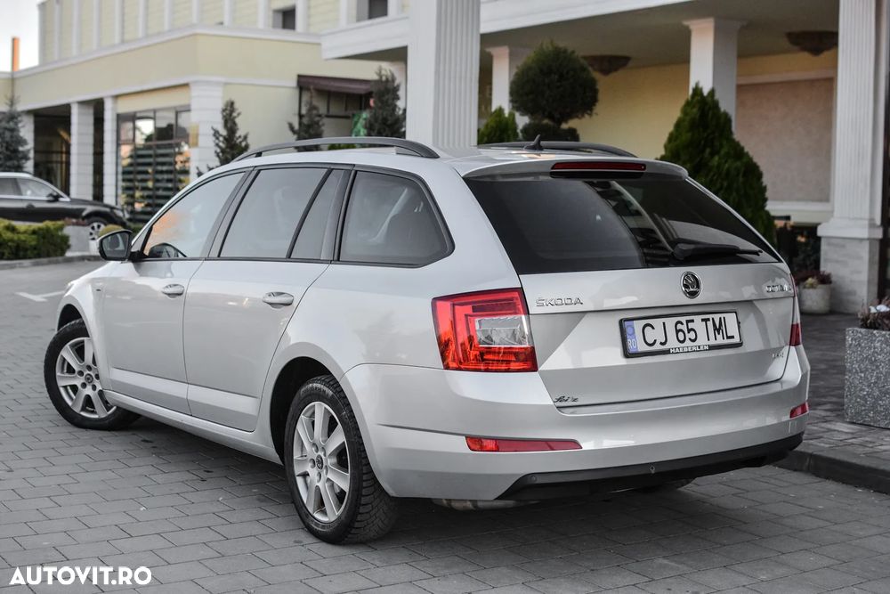 Skoda Octavia 2.0 TDI 4X4 Clever - 3
