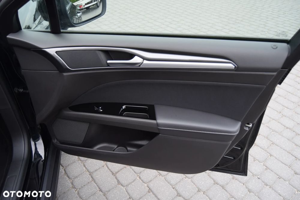 Ford Mondeo 2.0 EcoBlue Edition - 29