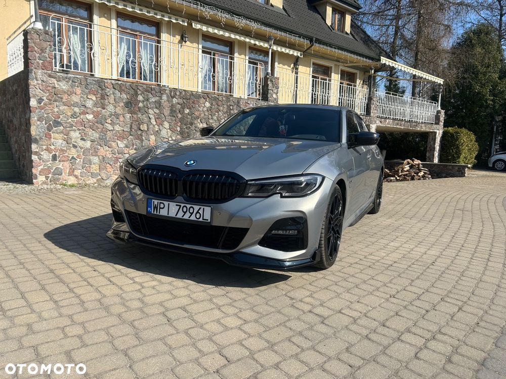BMW Seria 3 330e M Sport sport - 8