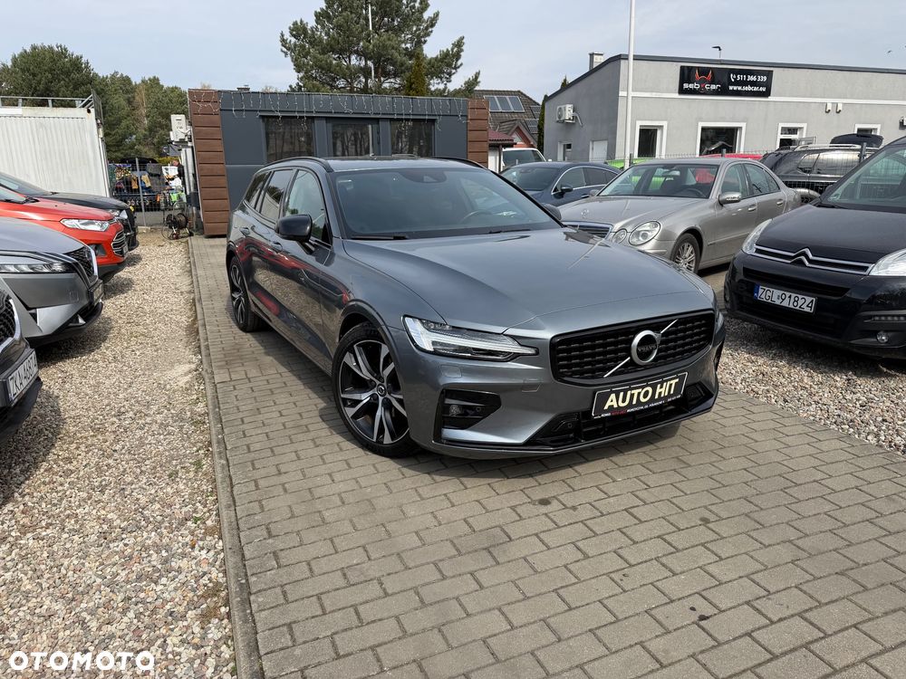 Volvo V60 D3 R-Design - 3