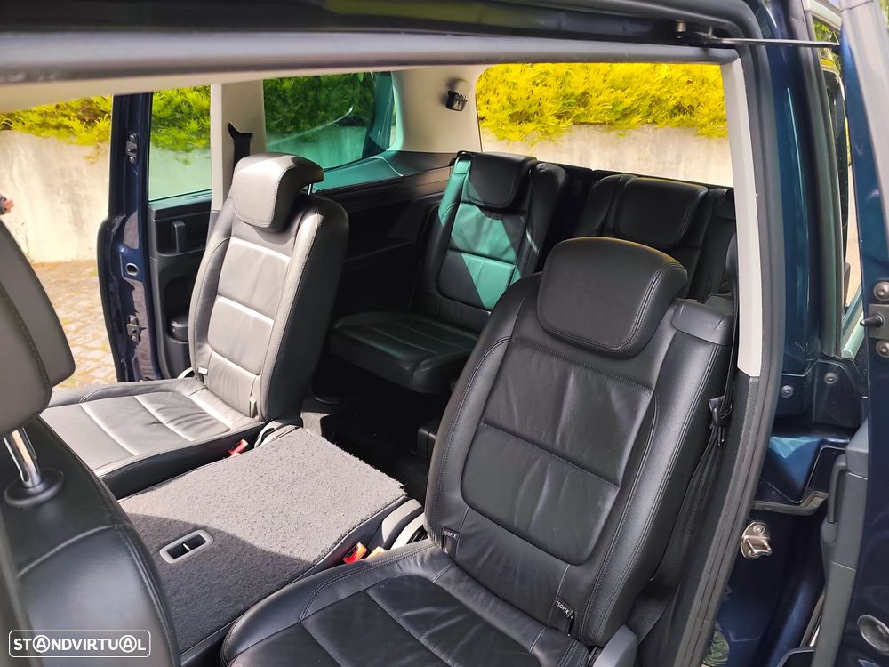 VW Sharan 2.0 TDI Highline - 15