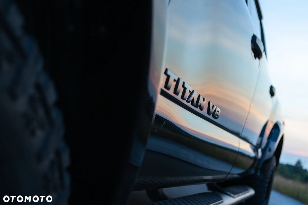 Nissan Titan - 14