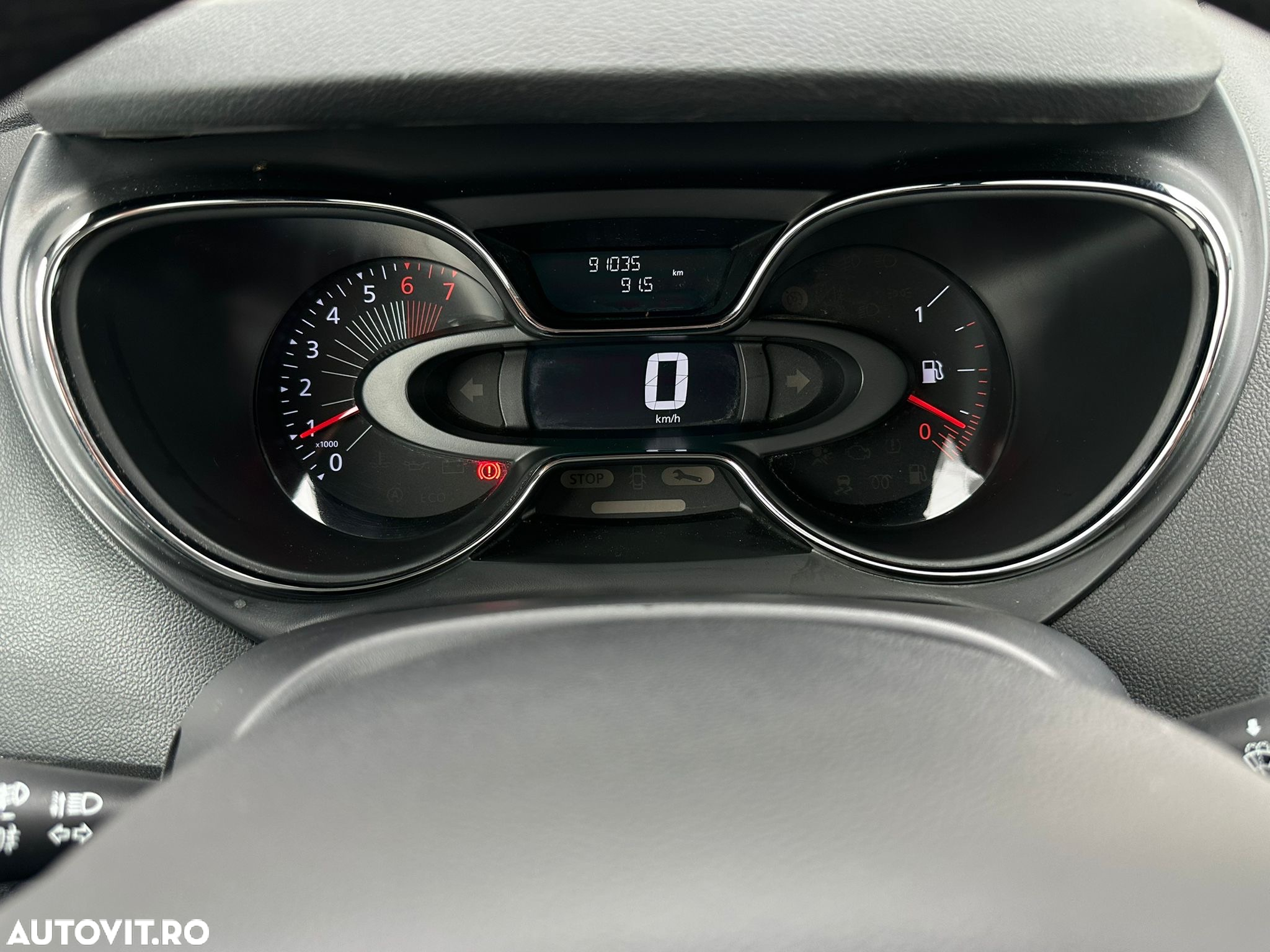 Renault Captur (ENERGY) TCe 90 INTENS - 9