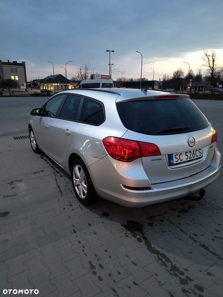 Opel Astra 1.7 CDTI DPF Active - 7