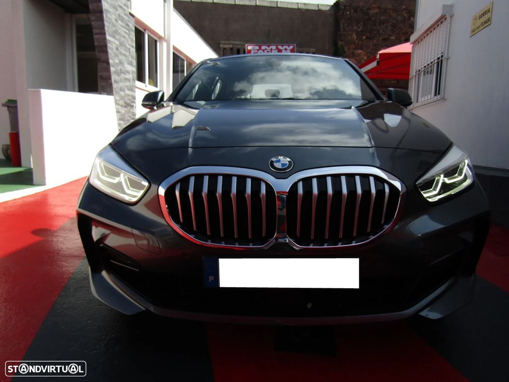 BMW 116 d Pack Desportivo M - 10