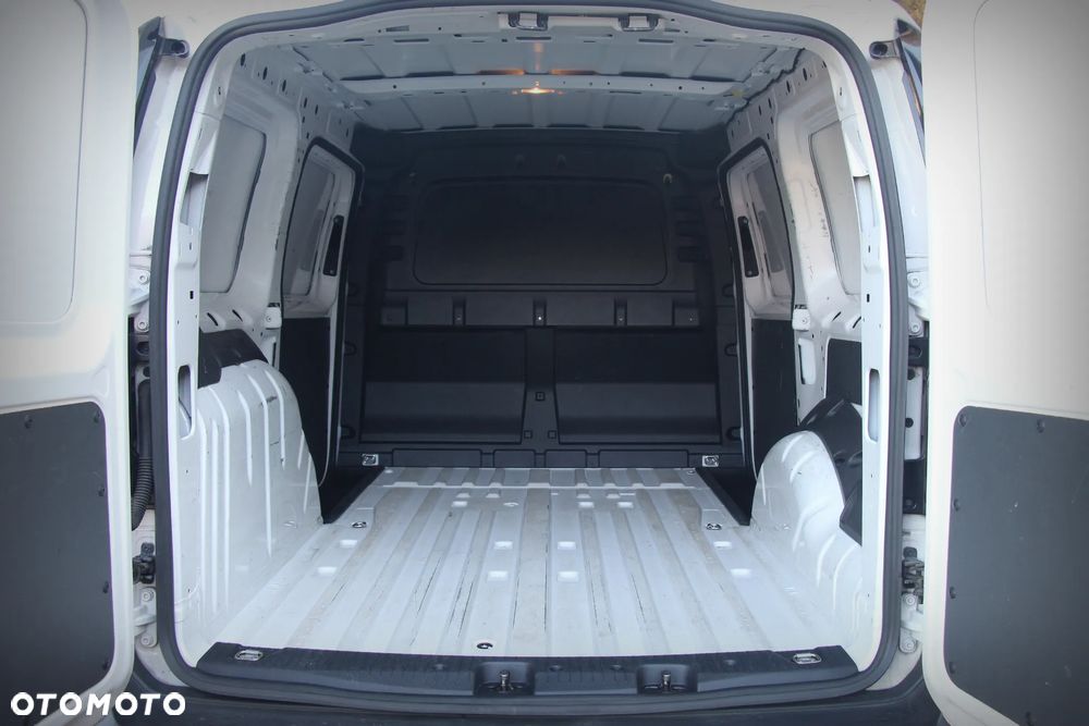 Volkswagen CADDY MAXI - 20