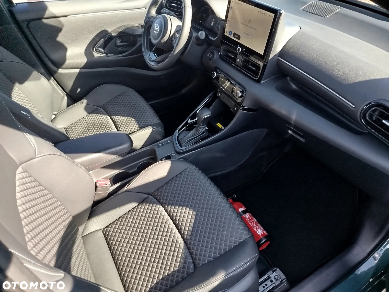 Toyota Yaris Hybrid 1.5 Executive - 15