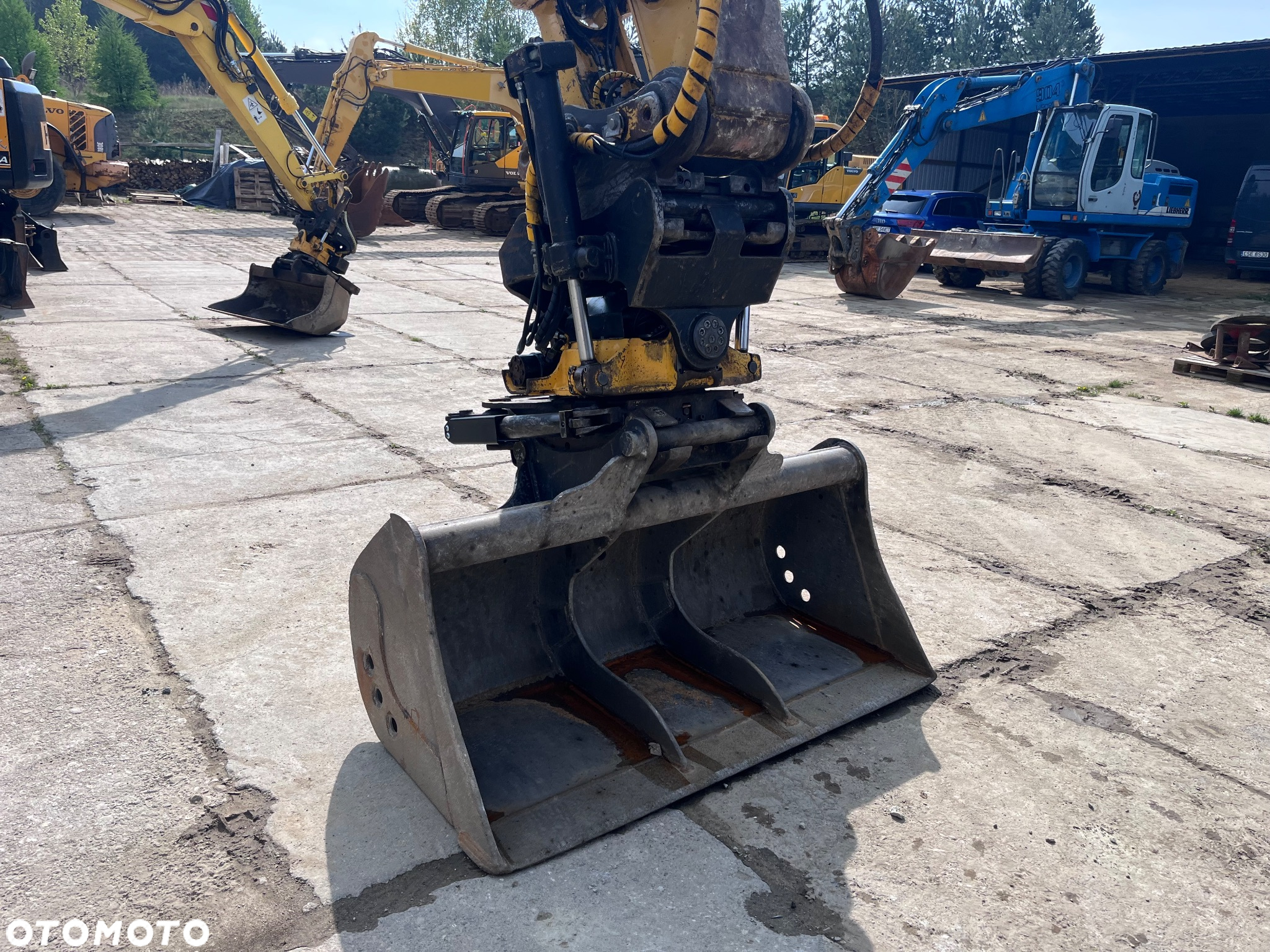 Caterpillar CAT 323EL - 24