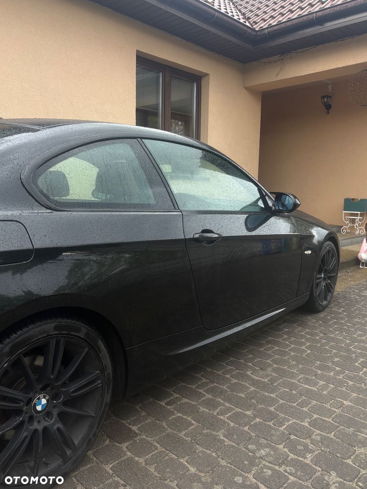 BMW Seria 3 320i M Sport Edition - 3
