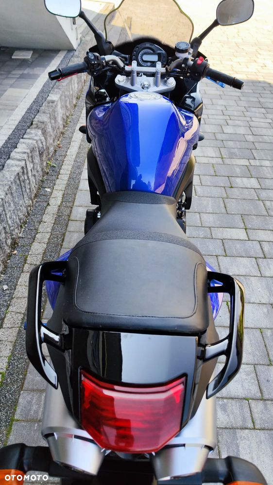 Yamaha FZ6 - 16