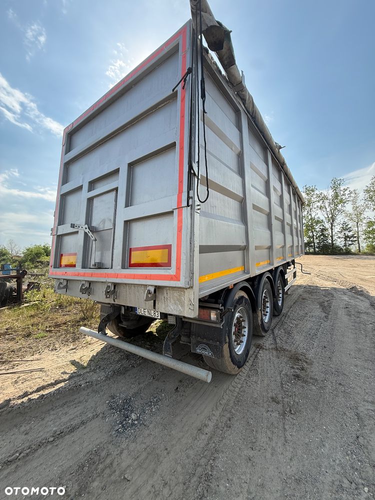 Bodex Wywrotka * klapa 54m3 - 6