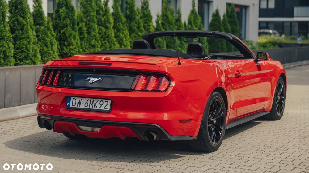 Ford Mustang 2.3 EcoBoost - 1