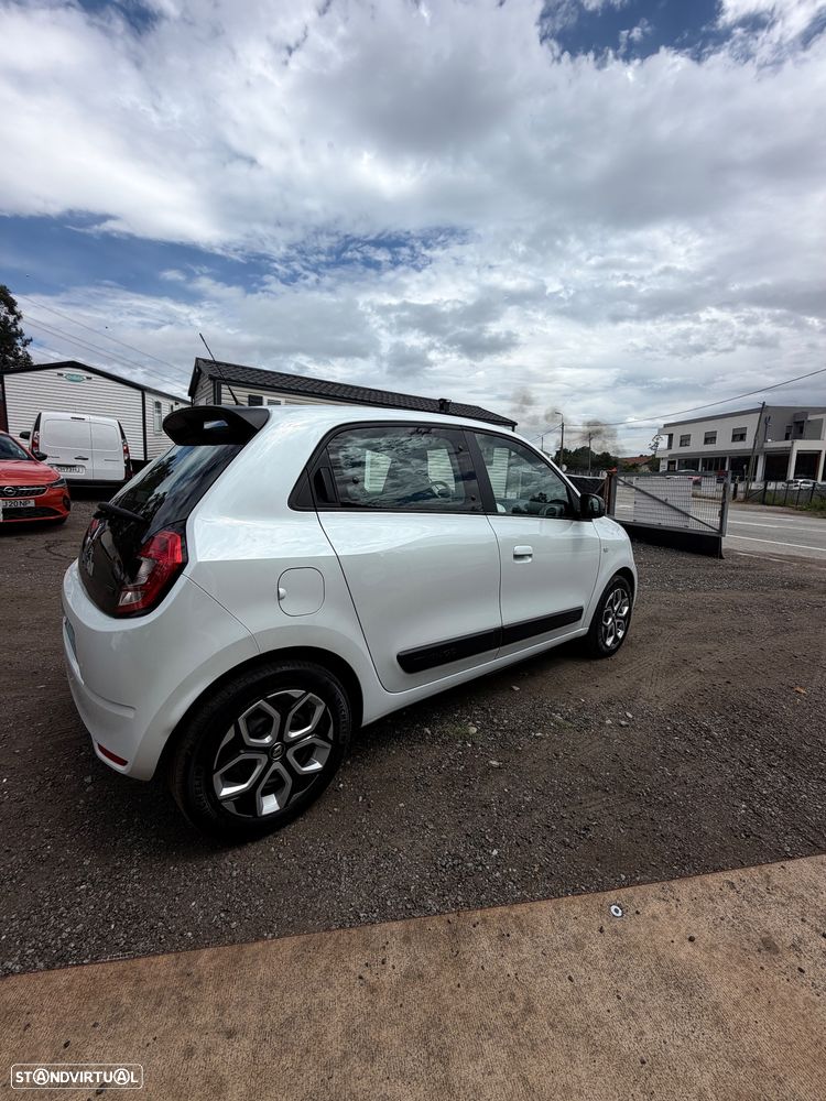 Renault Twingo E-Tech. 22 Techno - 12