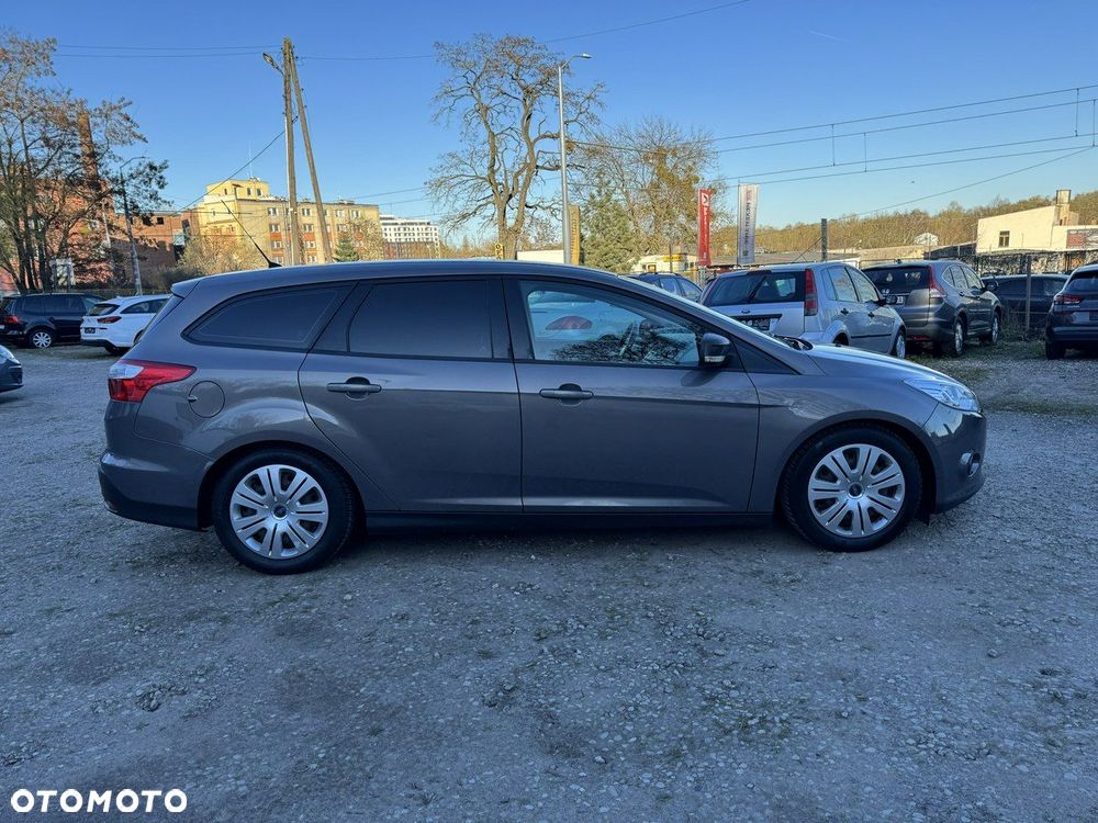 Ford Focus - 31
