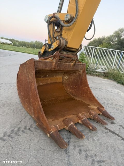 Caterpillar 340F - 13