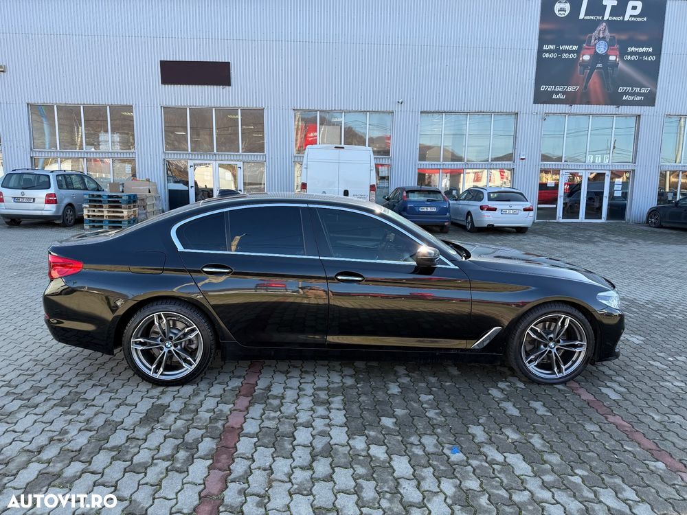 BMW Seria 5 520d Aut. Luxury Line - 24