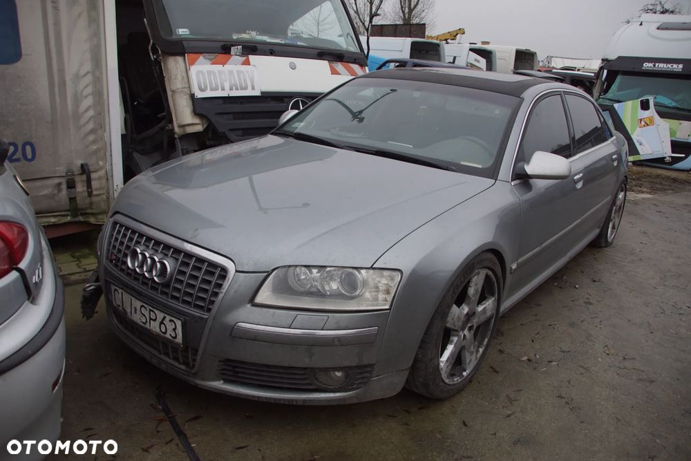 Auto na części 692106889 Audi A8L A8 long 4.2 MPI BGK skrzynia HKT lakier LY7G lampa lampy wydech ulter drzwi maska zderzak pas przedni panel mmi deska skrzynia dół silnika błotnik - 4