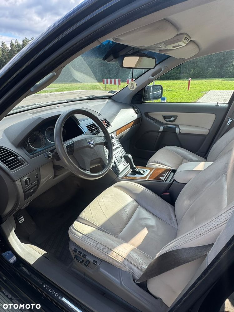 Volvo XC 90 D5 AWD Executive - 11