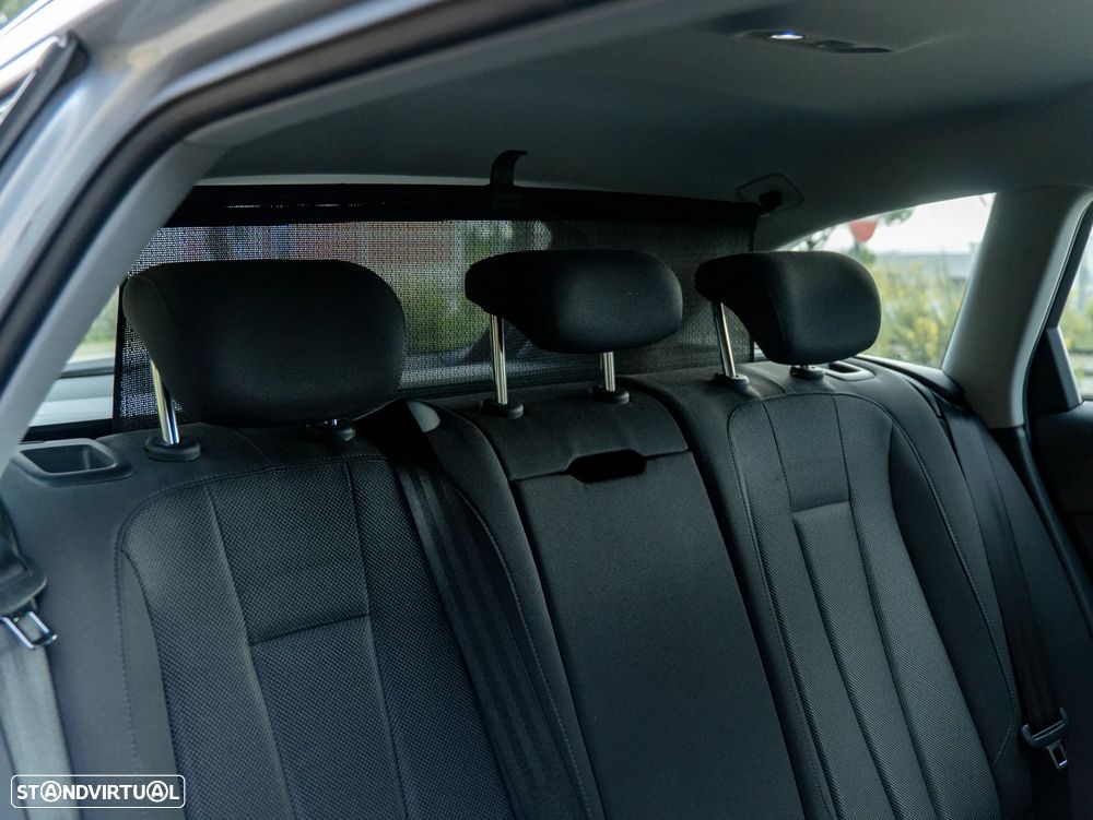 Audi A4 Avant 35 TDI S tronic - 16