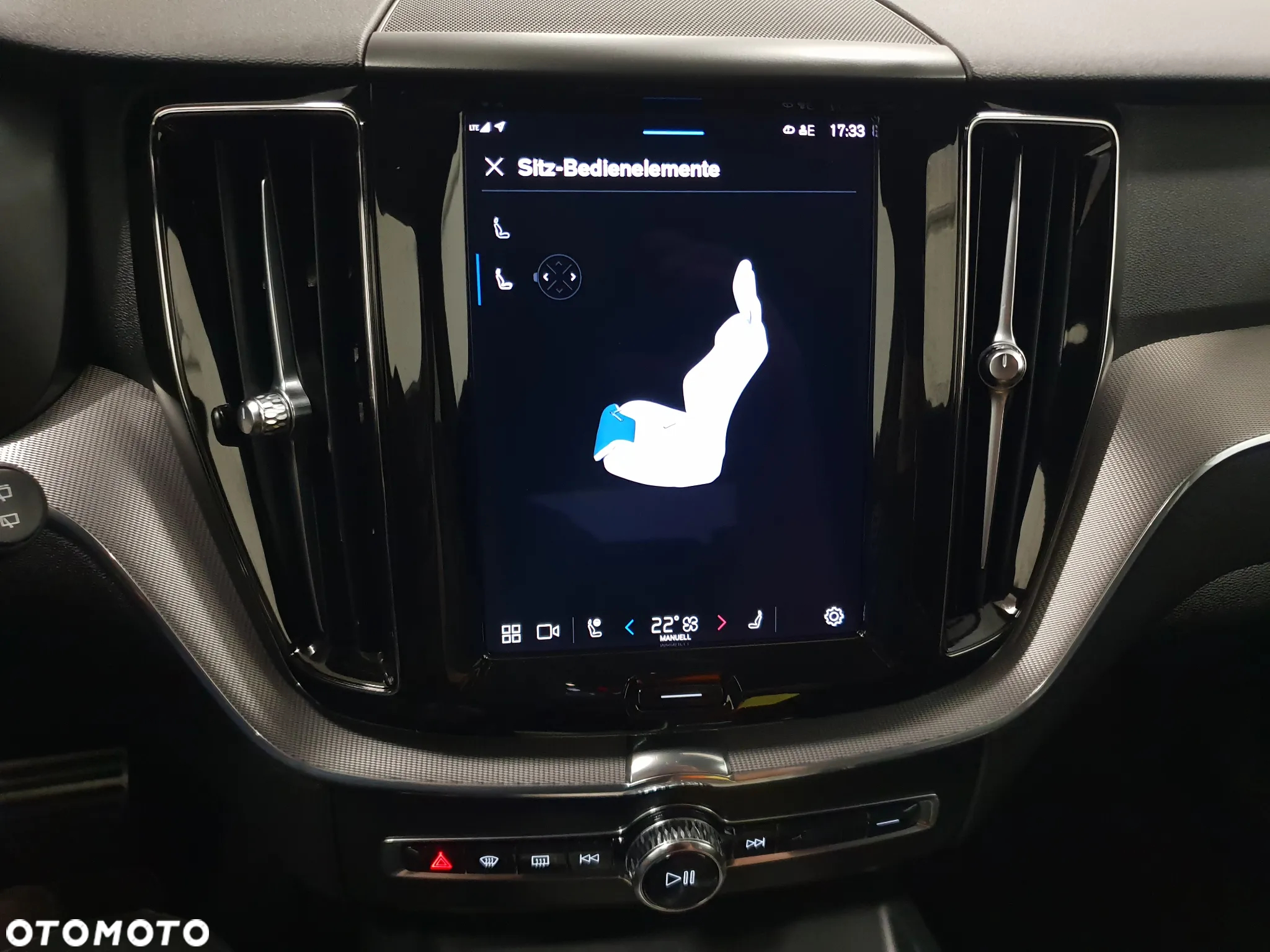 Volvo XC 60 B4 D Geartronic RDesign - 30