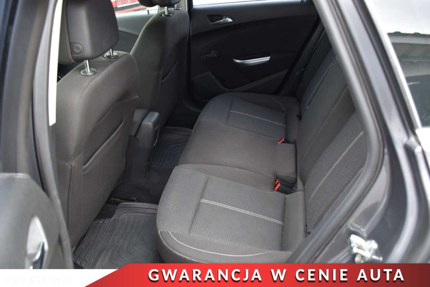 Opel Astra 2.0 CDTI DPF Sports Tourer - 8
