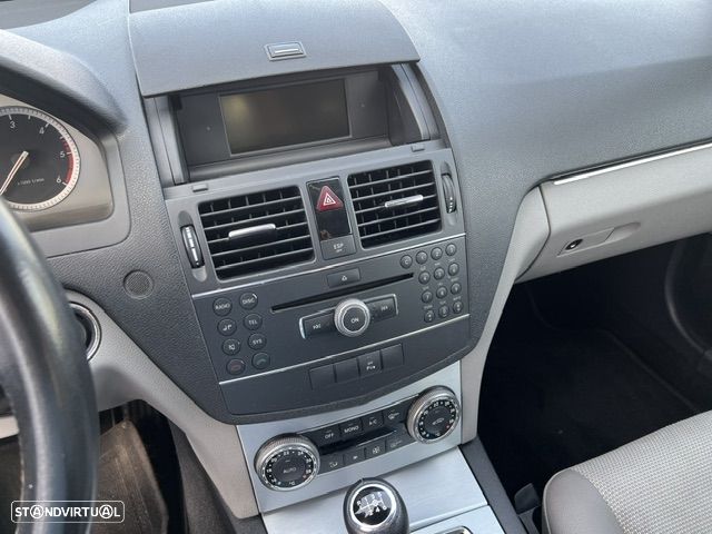 Mercedes-Benz C 220 CDi Avantgarde - 6