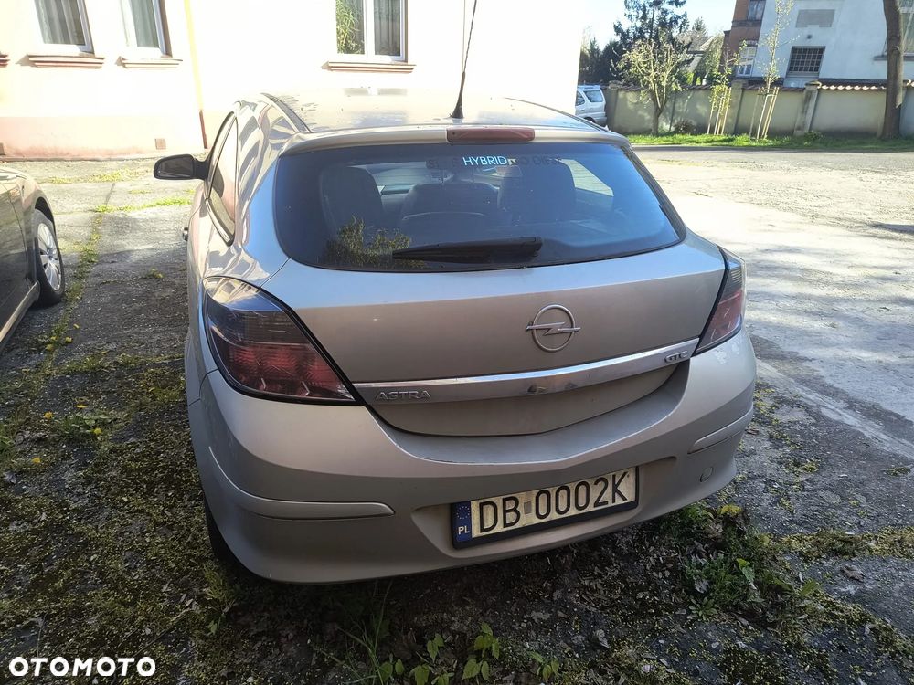 Opel Astra 1.9 CDTI Sport - 4