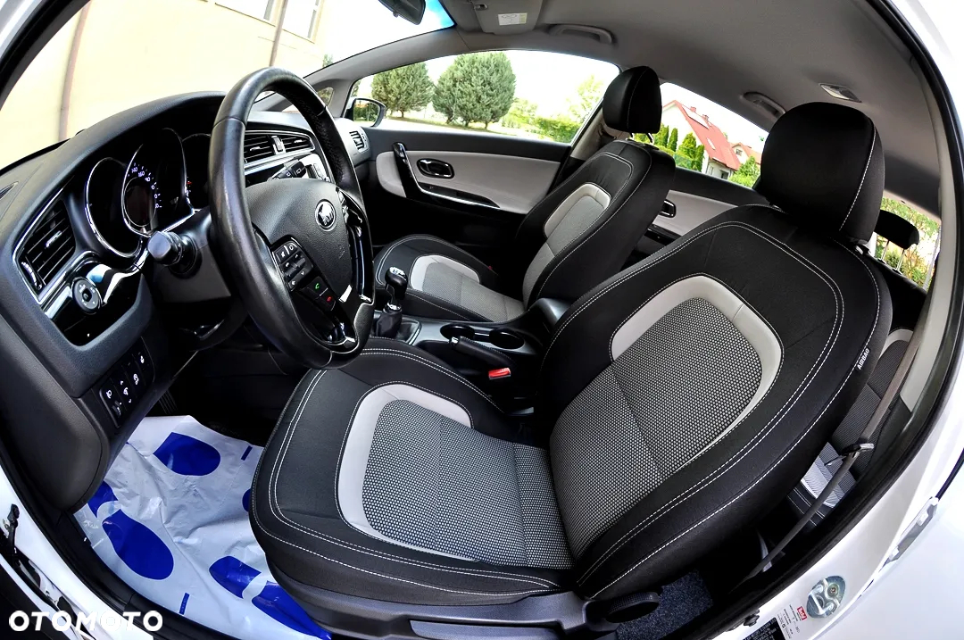 Kia Ceed 1.4 L Business Line Plus - 6