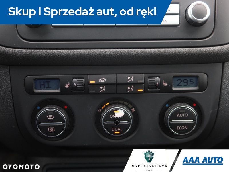 Volkswagen Golf Plus - 14