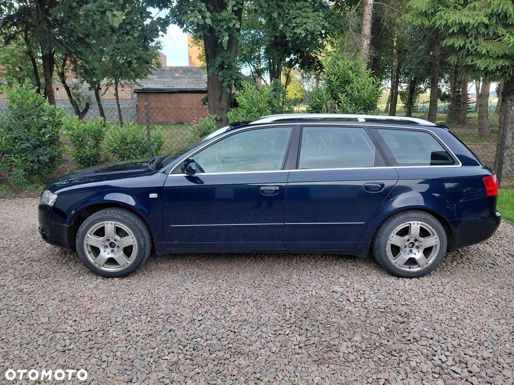 Audi A4 Avant - 1