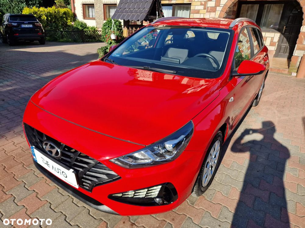 Hyundai i30 1.5 DPI Classic + - 27