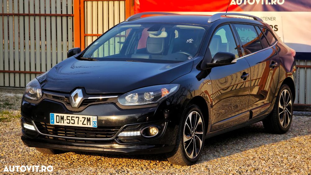 Renault Megane ENERGY dCi 110 Start & Stop Bose Edition - 4