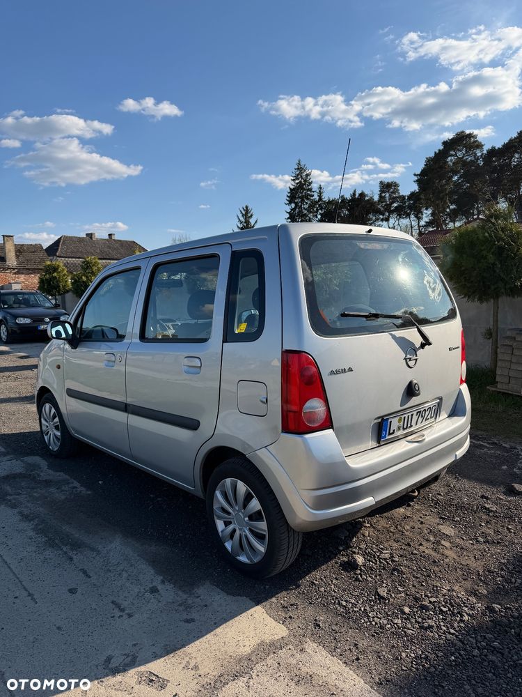 Opel Agila 1.2 16 V - 2