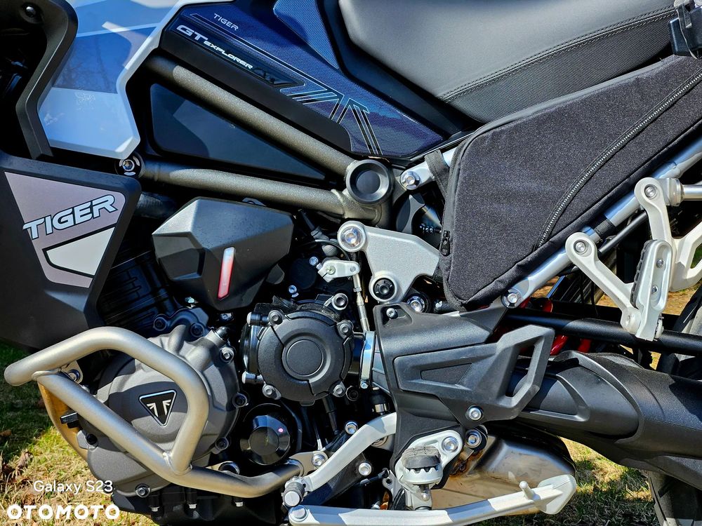 Triumph Tiger - 4