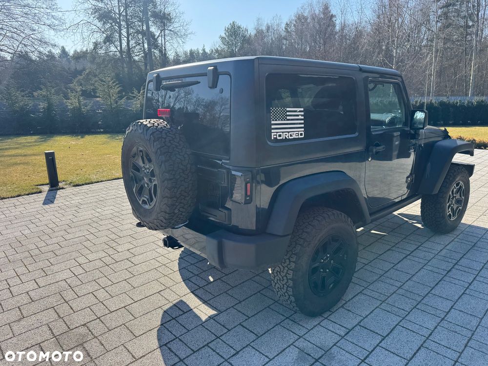 Jeep Wrangler - 2