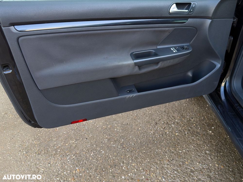 Volkswagen Golf 1.4 TSI GT - 29