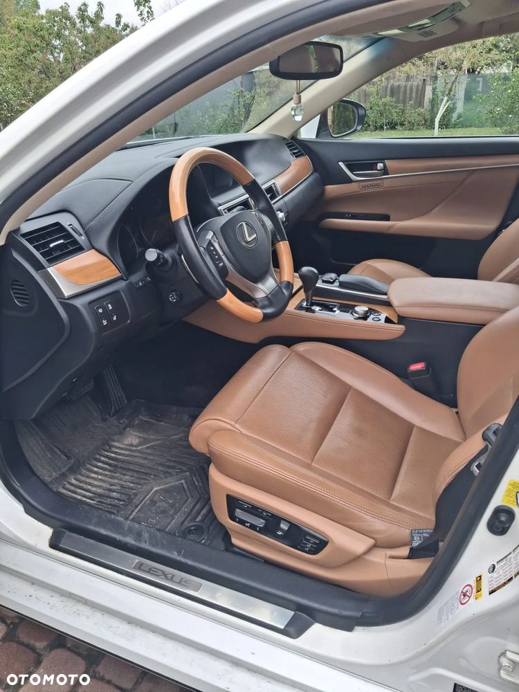Lexus GS - 7