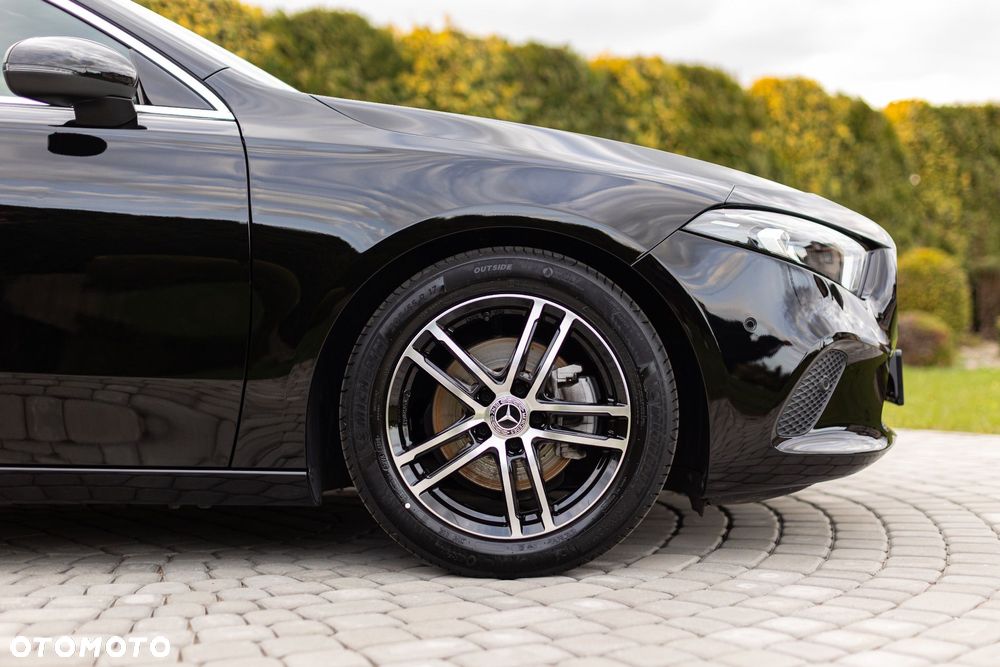 Mercedes-Benz Klasa A 200 7G-DCT - 9