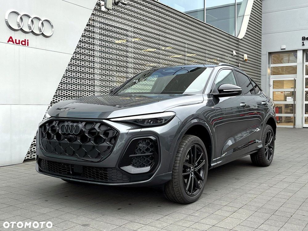 Audi Q5 Sportback - 13