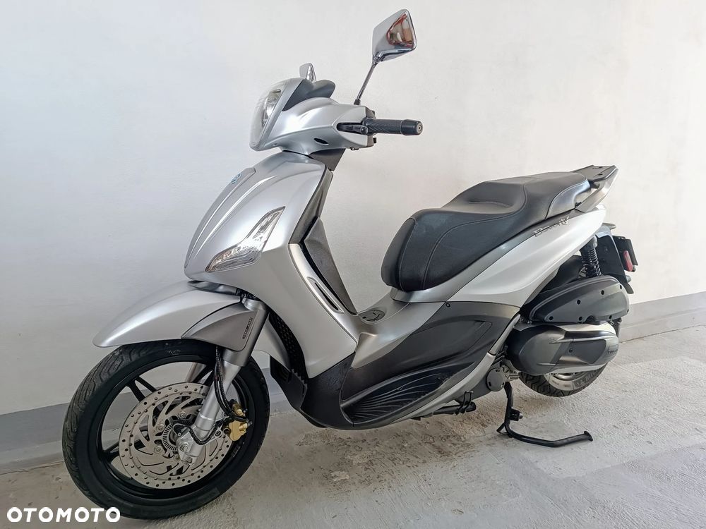 Piaggio Beverly - 11