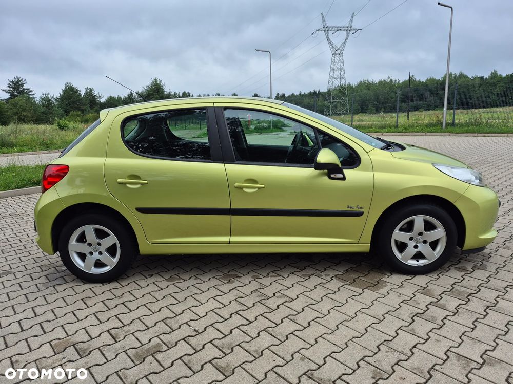 Peugeot 207 1.4 16V Sporty - 12