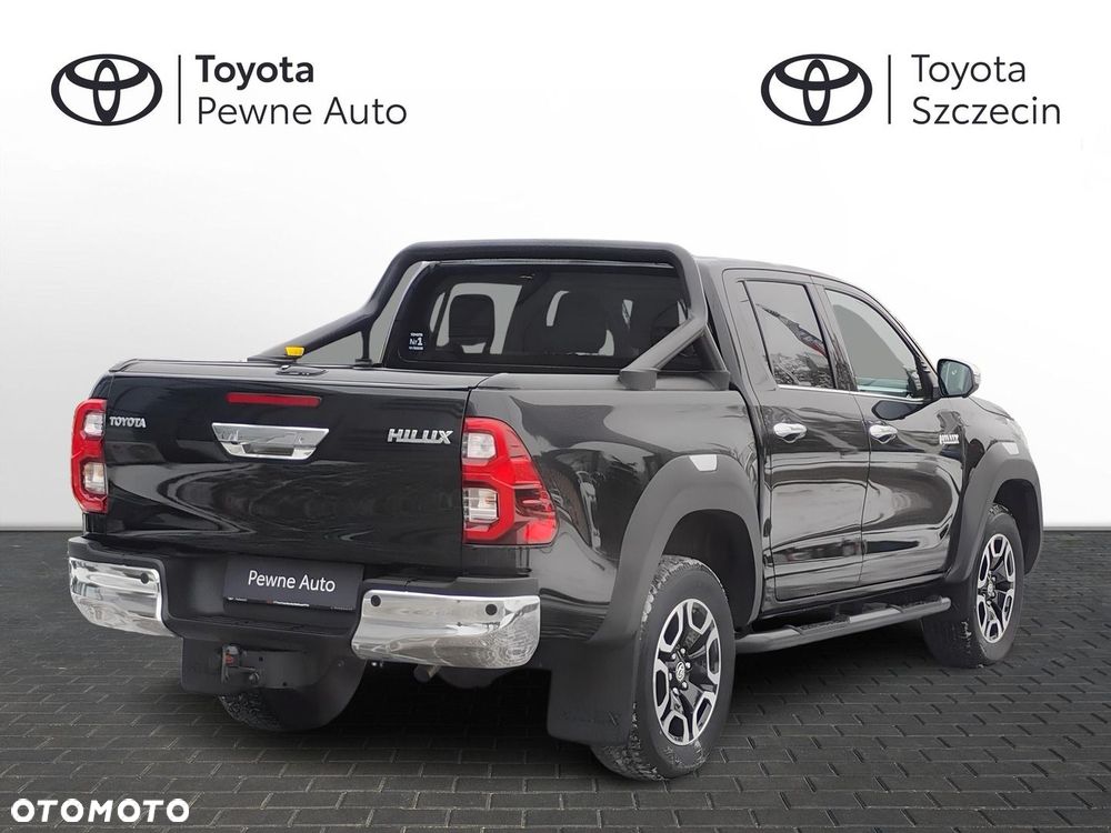 Toyota Hilux - 4