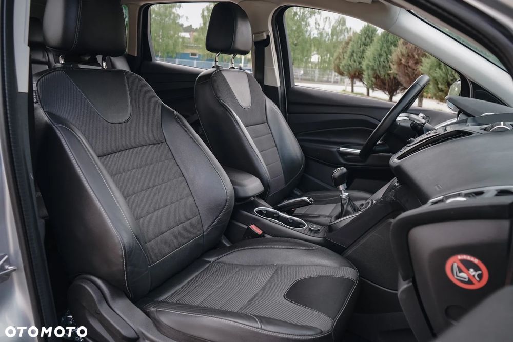 Ford Kuga 2.0 TDCi FWD Titanium - 18