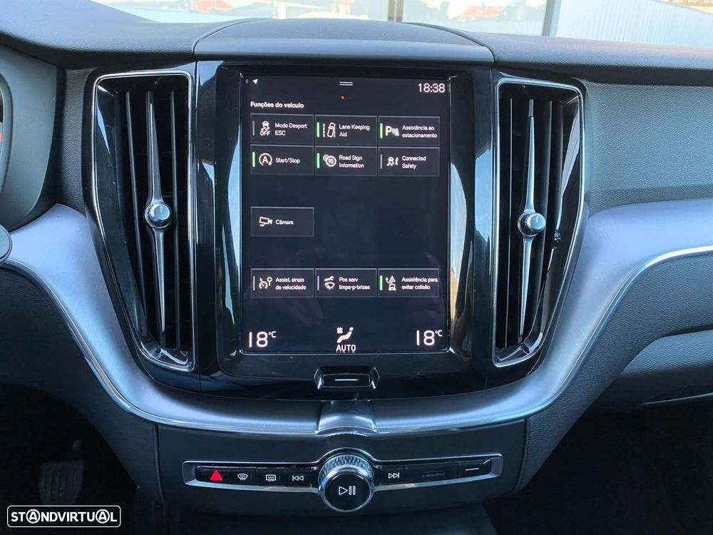 Volvo XC 60 2.0 D4 Momentum Plus - 20
