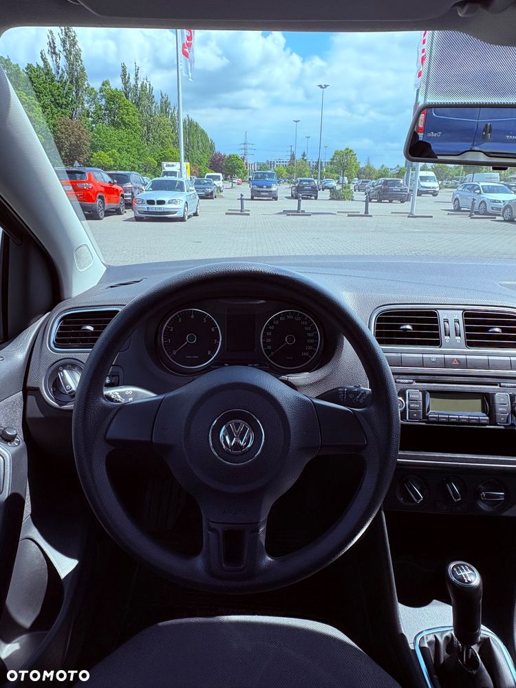 Volkswagen Polo 1.4 16V Comfortline - 17