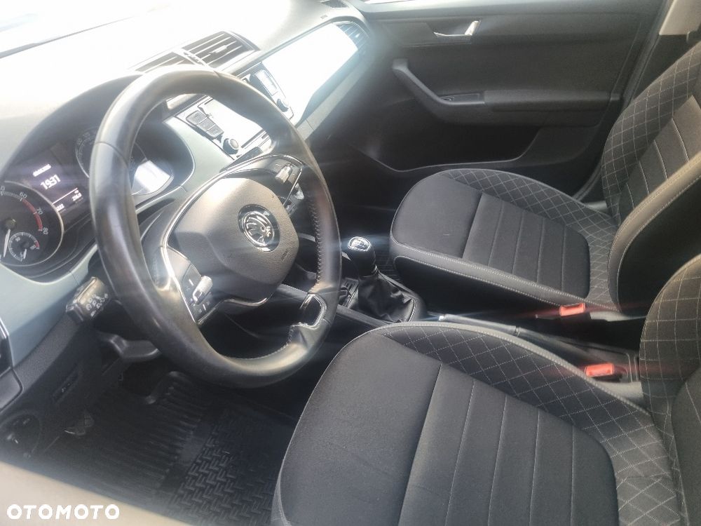 Skoda Fabia 1.0 Ambition - 12