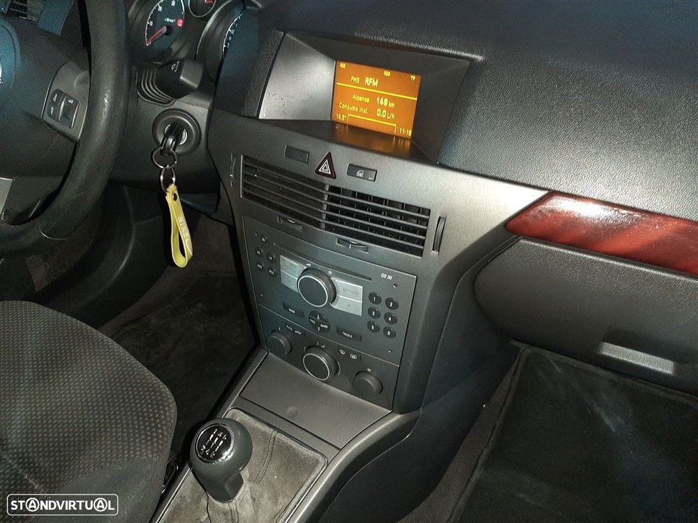 Opel Astra 1.7 CDTi Elegance - 11