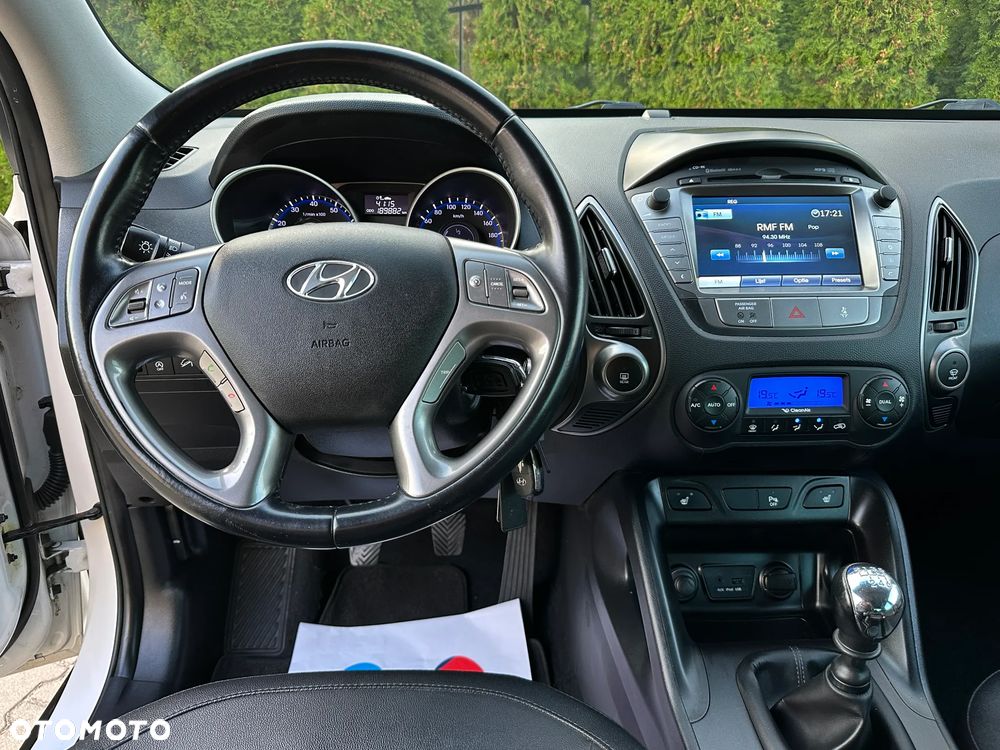 Hyundai ix35 blue 1.6 2WD Finale Silver - 26